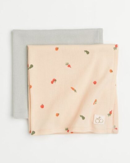 Set of 2 baby blankets made of cotton